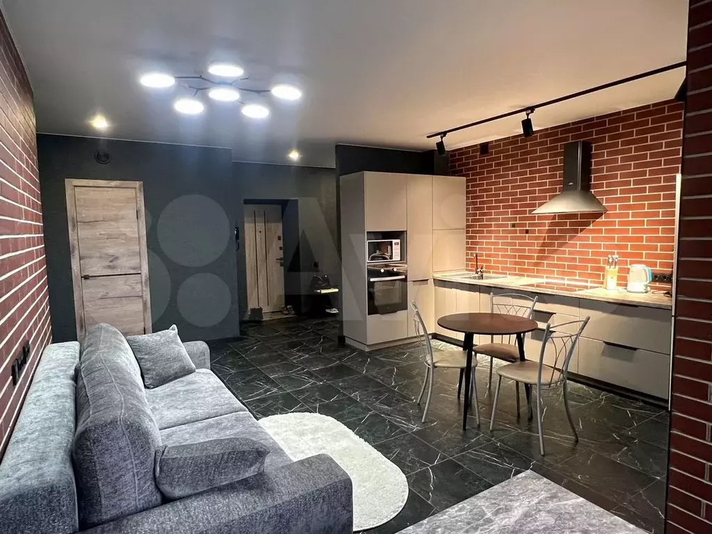 2-к. квартира, 60 м, 5/17 эт. - Фото 1