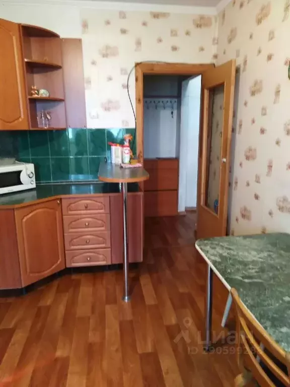 2-к кв. Саратовская область, Саратов Днепропетровская ул., 16 (70.0 м) - Фото 2