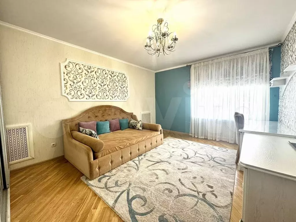 2-к. квартира, 70 м, 3/6 эт. - Фото 0