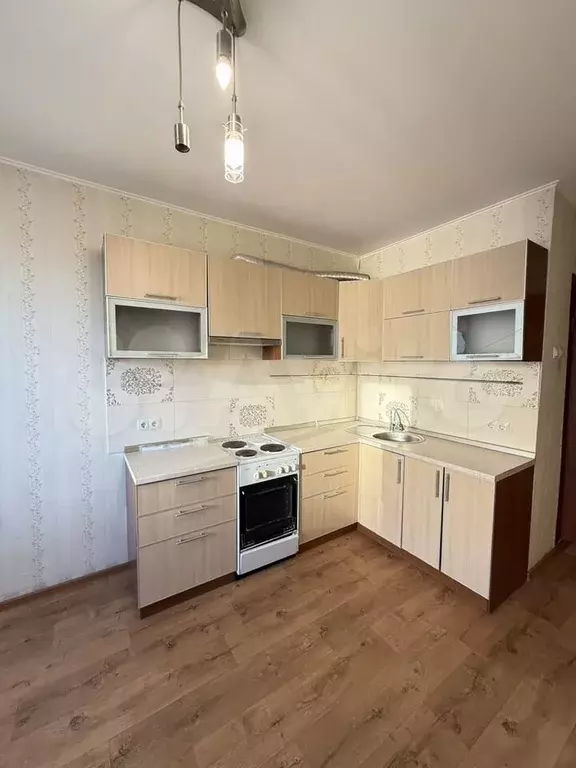 2-к. квартира, 76 м, 7/10 эт. - Фото 0