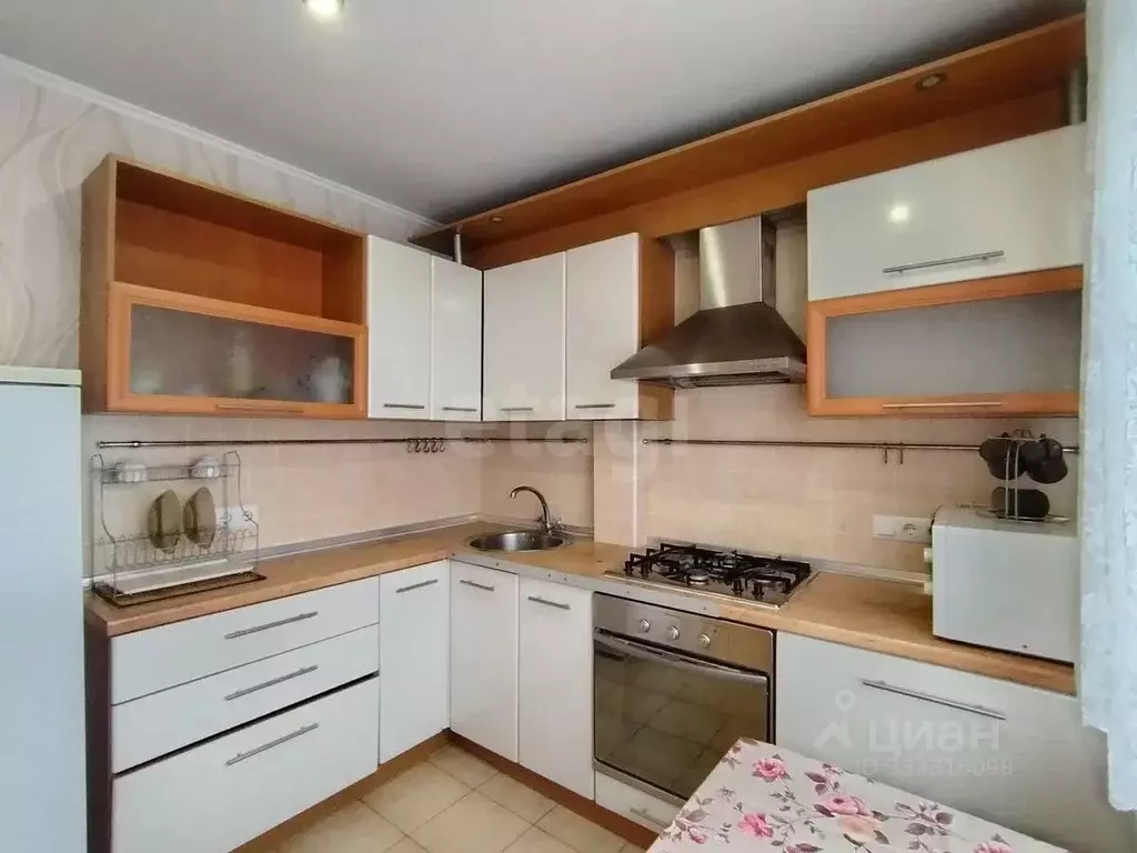 3-к кв. Крым, Алушта ул. Ленина (62.5 м) - Фото 1