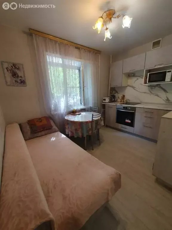 1-комнатная квартира: Хабаровск, Кирпичная улица, 36Б (38 м) - Фото 1