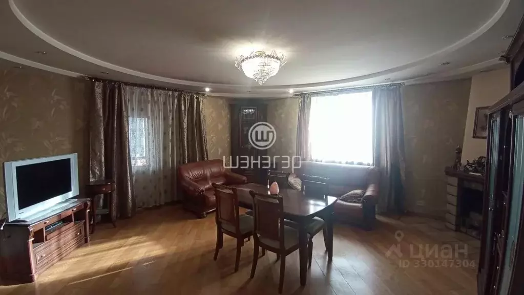 Дом в Бурятия, Улан-Удэ ул. Намжилова (322 м) - Фото 1