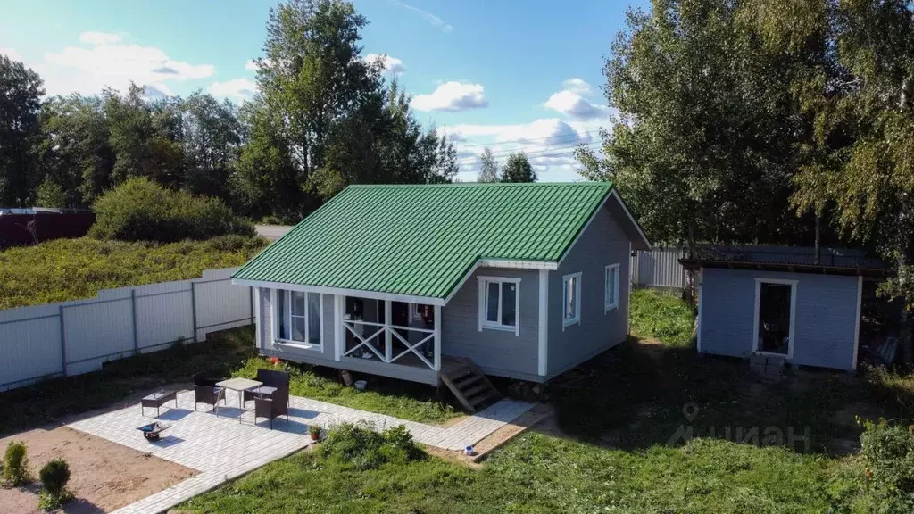 Дом в Ленинградская область, Выборгский район, Рощинское городское . - Фото 1