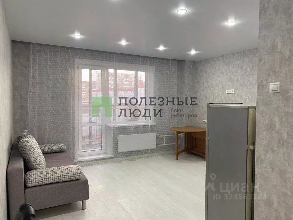 Студия Курганская область, Курган Заозерный жилрайон, 4-й мкр, 31Б ... - Фото 1