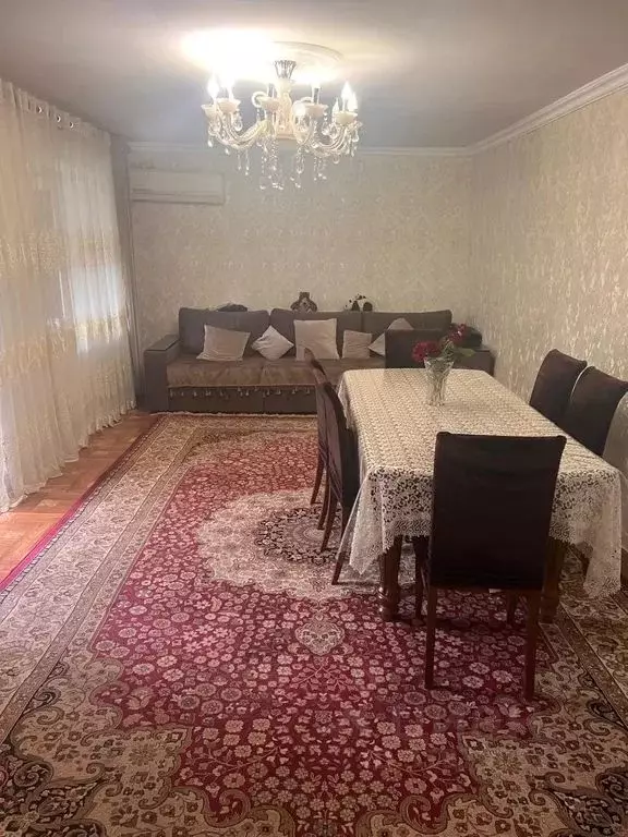 Дом в Дагестан, Махачкала ул. Самурского, 19 (160 м) - Фото 1