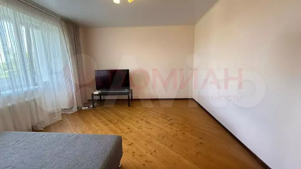 3-к. квартира, 58 м, 5/5 эт. - Фото 0