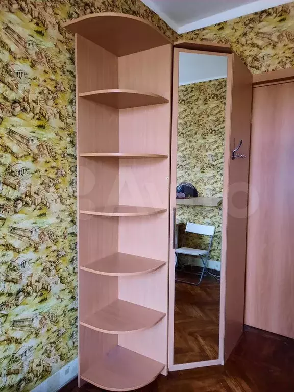 Комната 14 м в 4-к., 6/6 эт. - Фото 1
