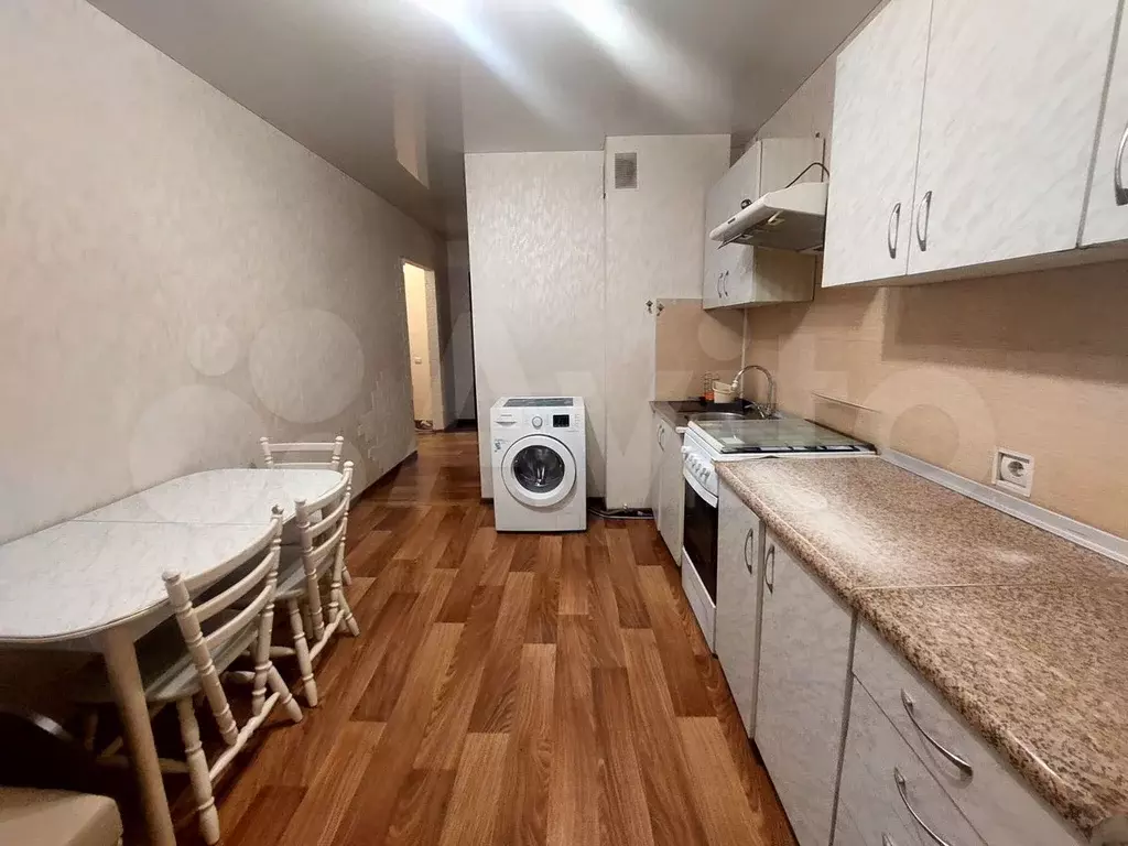 1-к. квартира, 40,6 м, 4/10 эт. - Фото 1