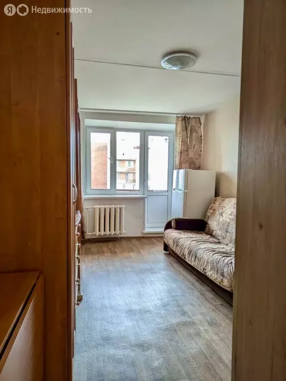 1к в 20-комнатной квартире (18 м) - Фото 1