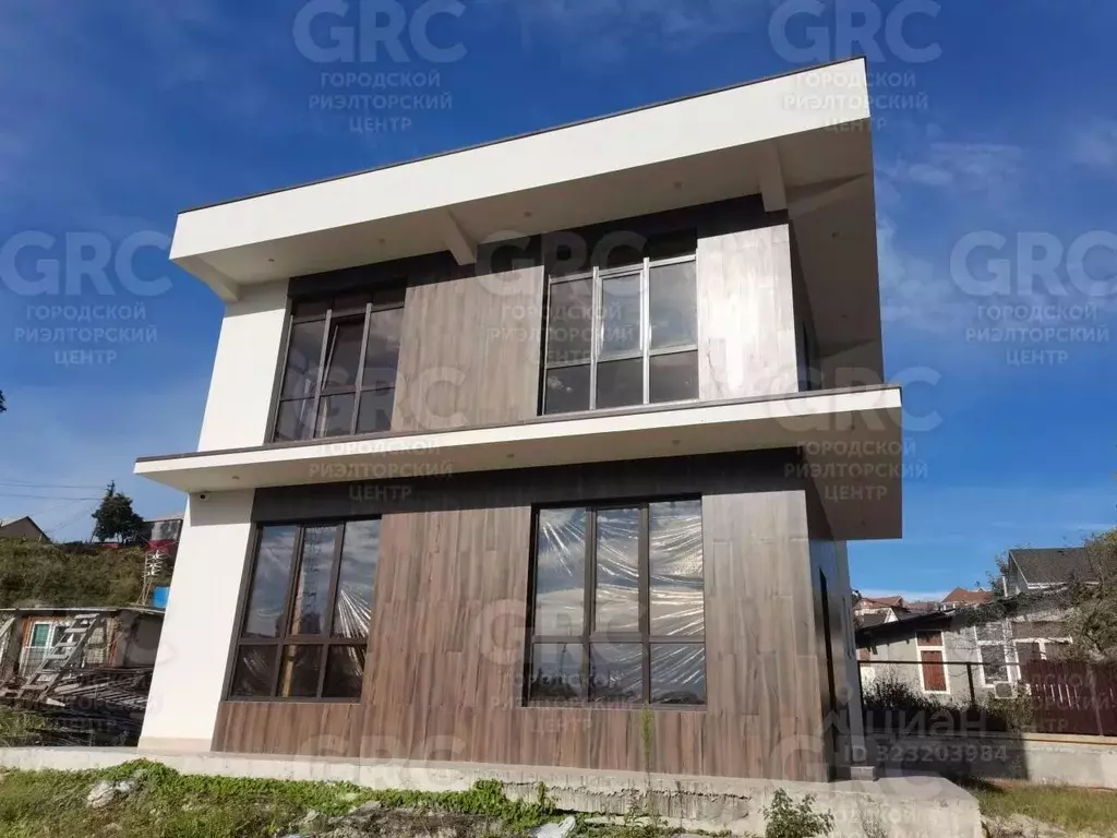 Дом в Краснодарский край, Сочи ул. Чайкиной, 7/13А (160 м) - Фото 1