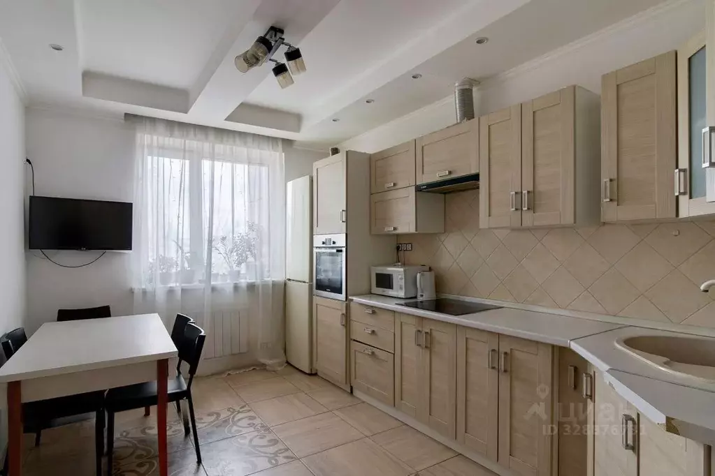 Квартира, 3 комнаты, 57.6 м - Фото 1