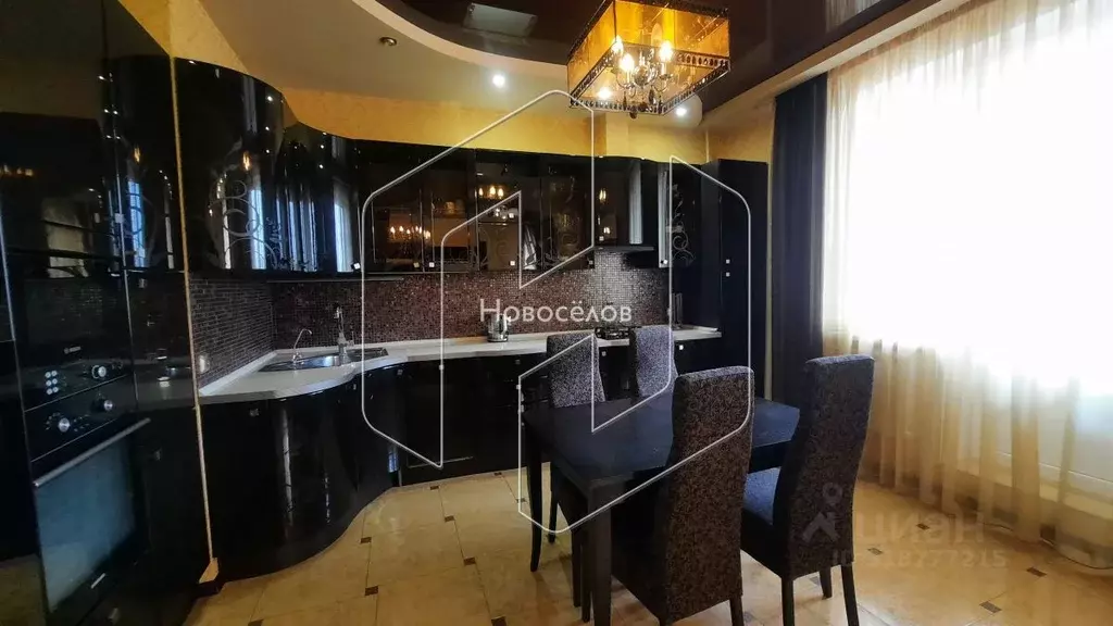 3-к кв. Мордовия, Саранск Московская ул., 44 (98.0 м) - Фото 1