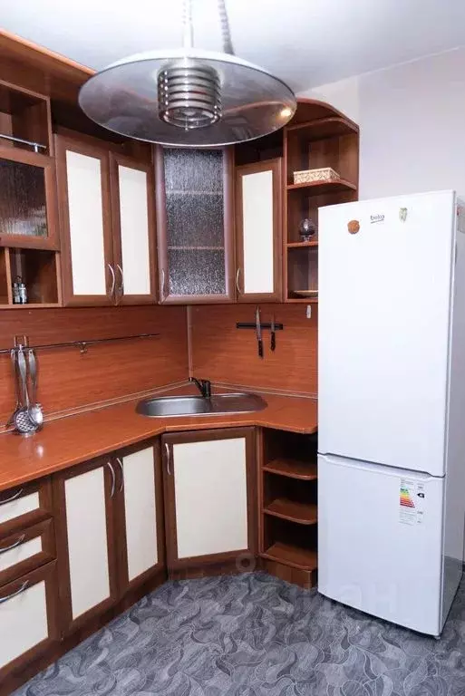 2-к кв. Красноярский край, Красноярск Взлетная ул., 26Г (60.0 м) - Фото 0