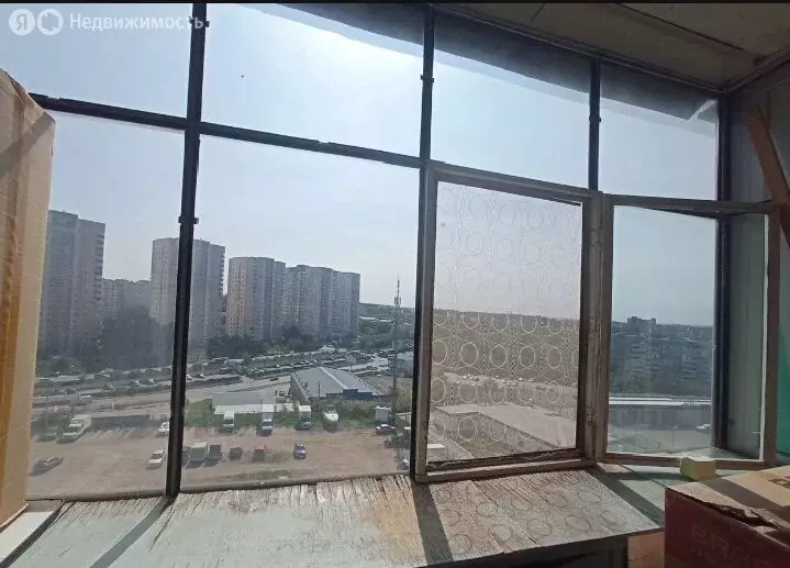 3-комнатная квартира: Саратов, Днепропетровская улица, 2 (64 м) - Фото 1