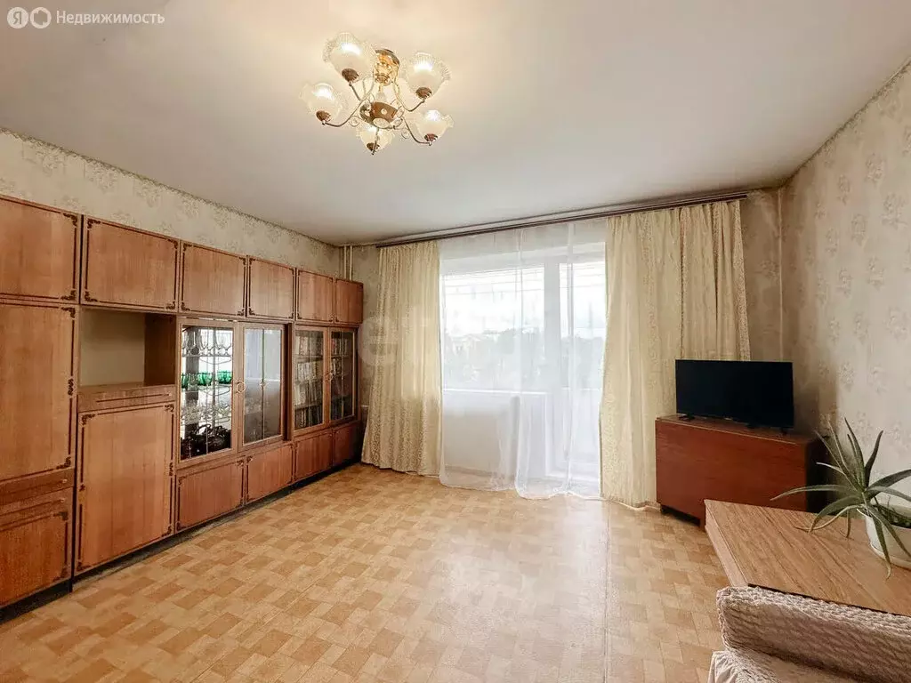 4-комнатная квартира: Комсомольск-на-Амуре, Севастопольская улица, 42 ... - Фото 1