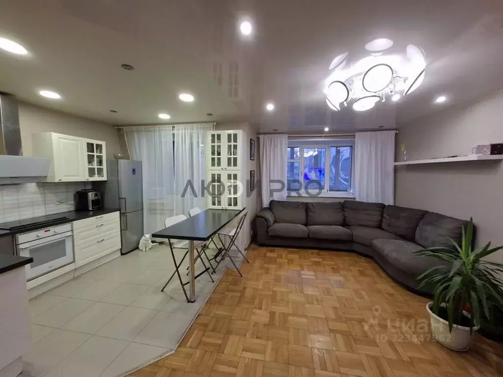 3-к кв. Башкортостан, Уфа ул. Юрия Гагарина, 14 (85.5 м) - Фото 1