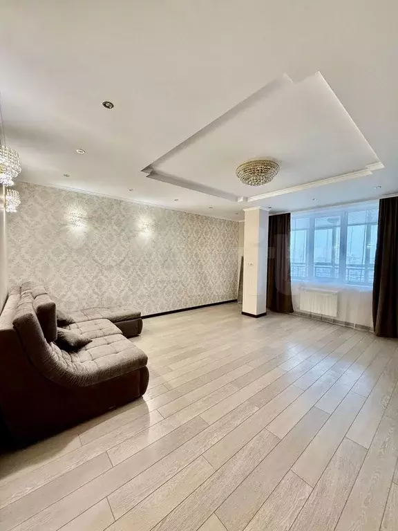 2-к. квартира, 90 м, 9/19 эт. - Фото 0
