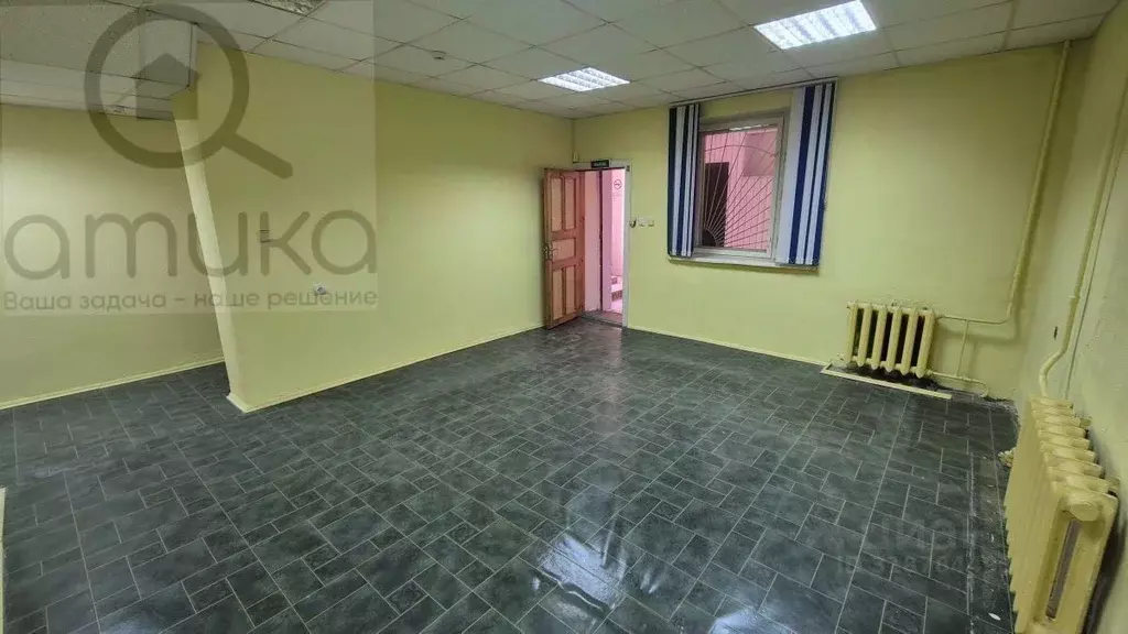 Помещение свободного назначения в Пензенская область, Пенза Красная ... - Фото 1