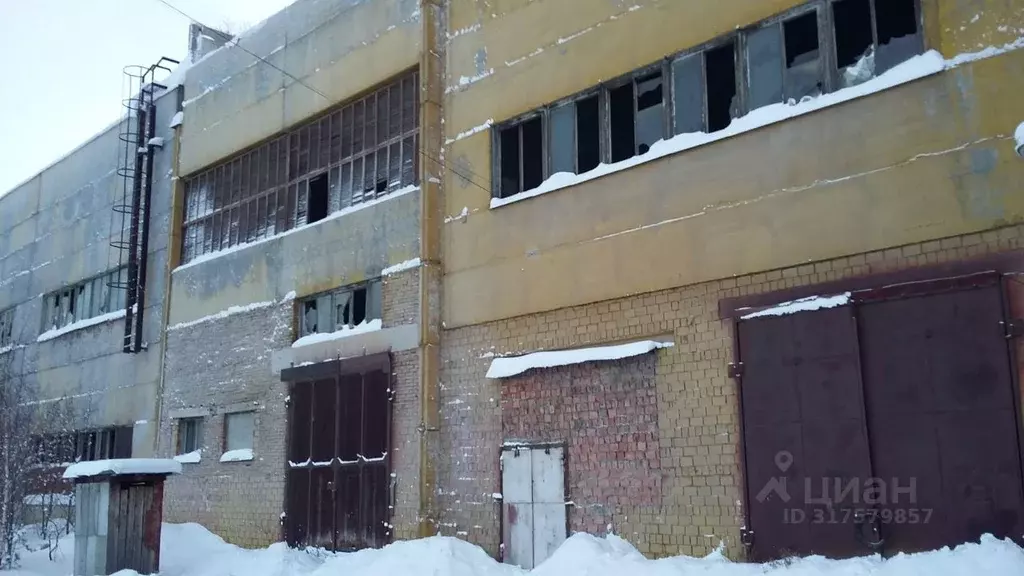 Помещение свободного назначения в Иркутская область, Братск ... - Фото 0