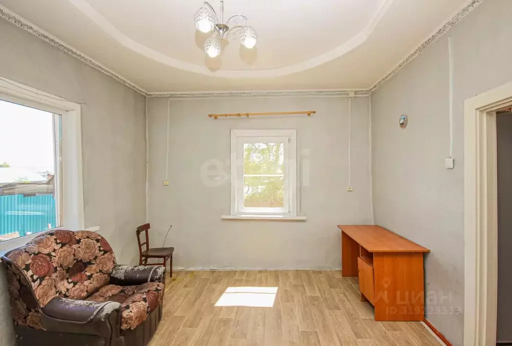 Дом в Бурятия, Улан-Удэ Лучистая ул., 13 (50 м) - Фото 1