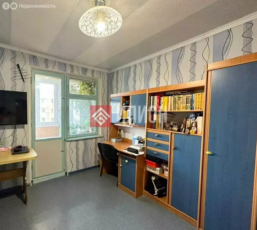 3-комнатная квартира: Феодосия, Крымская улица, 82Б (65.6 м) - Фото 1
