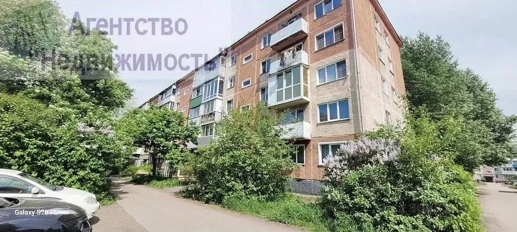 4-к кв. Кемеровская область, Ленинск-Кузнецкий ул. Шевцовой, 8 (60.0 ... - Фото 0