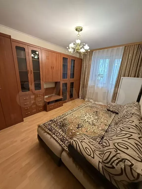 2-к. квартира, 46 м, 1/9 эт. - Фото 0