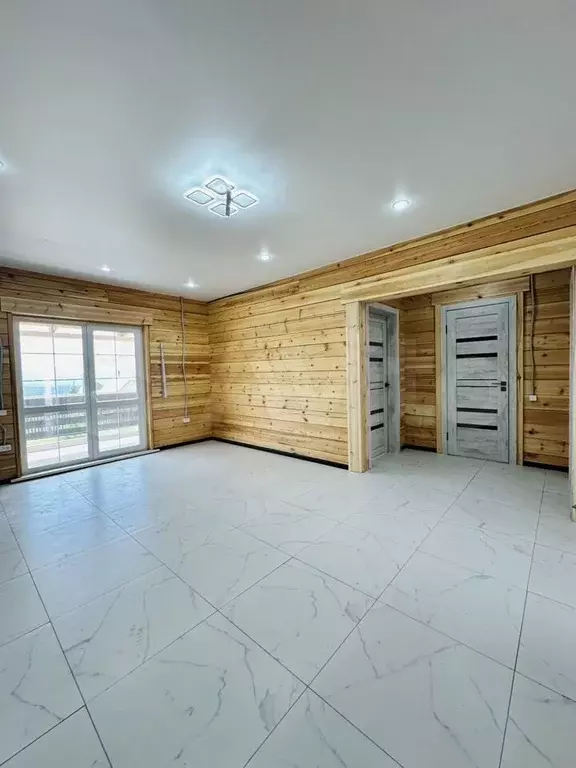 Дом 180 м на участке 12 сот. - Фото 0