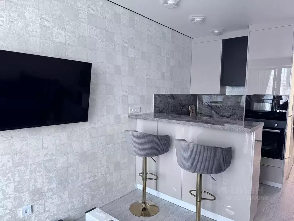 Студия Ростовская область, Ростов-на-Дону ул. Максима Горького, 297 ... - Фото 1