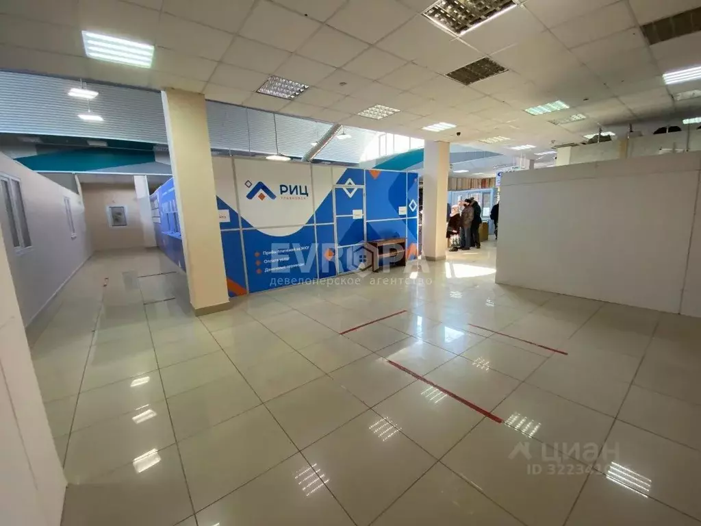 Торговая площадь в Ульяновская область, Ульяновск просп. Ленинского ... - Фото 2