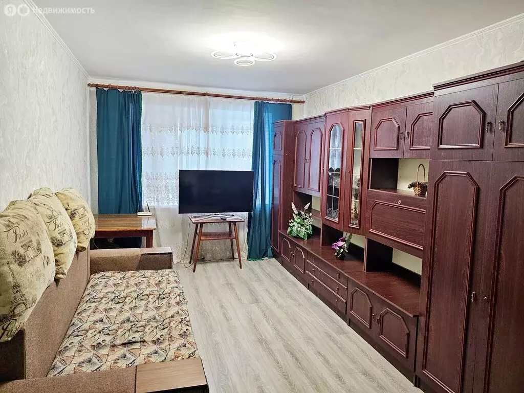 3-комнатная квартира: Саратов, улица имени К.В. Благодарова, 1 (59.3 ... - Фото 0