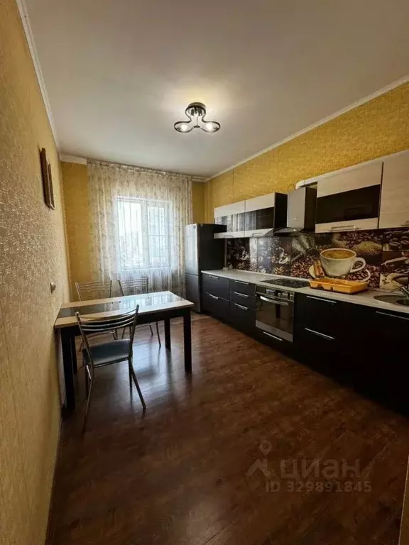 2-к кв. Астраханская область, Астрахань Энергетическая ул., 19к2 (69.2 ... - Фото 2