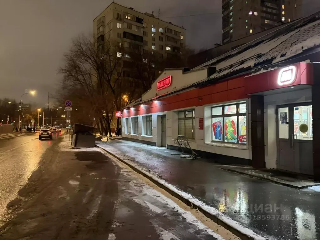 Торговая площадь в Москва Кирпичная ул., 3 (300 м) - Фото 0