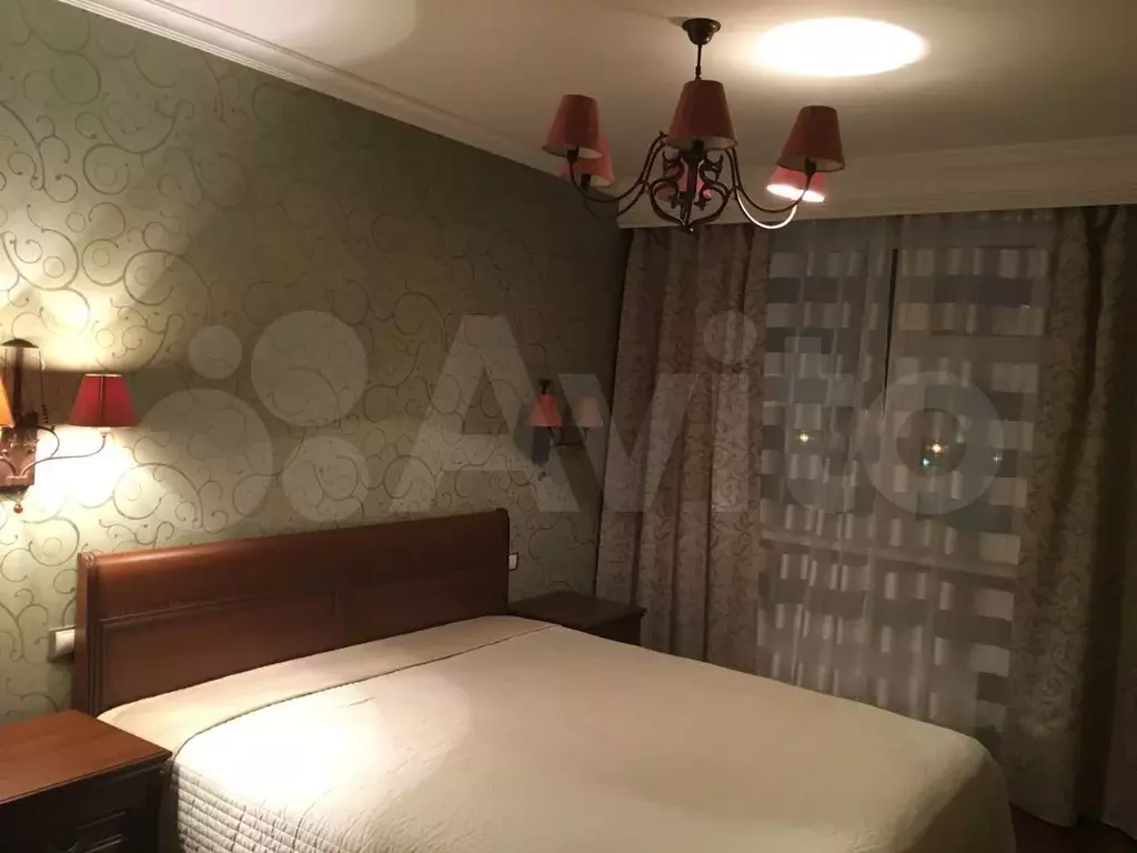 4-к. квартира, 95 м, 4/10 эт. - Фото 1