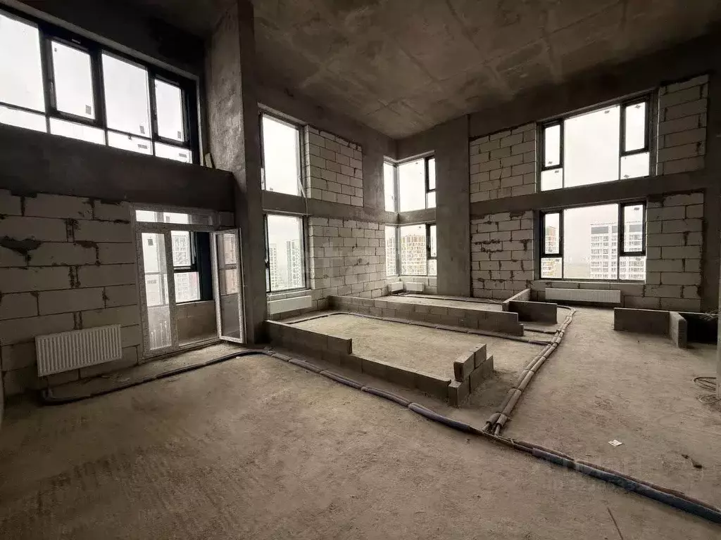 4-к кв. Московская область, Красногорск ул. Тенистых Аллей, 3к2 (156.0 ... - Фото 0