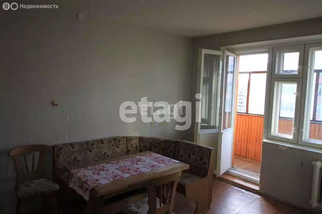 4-комнатная квартира: Тюмень, улица Московский Тракт, 145к3 (113 м) - Фото 1