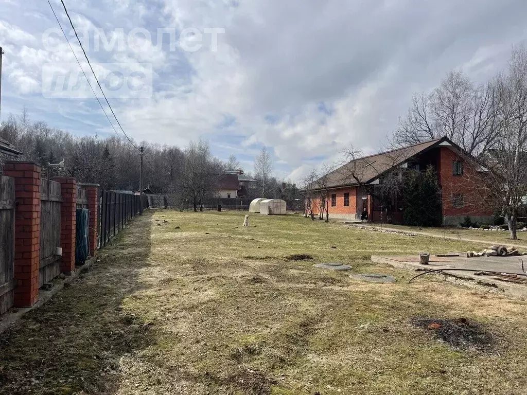 Участок в Московская область, Ленинский городской округ, д. Жабкино ... - Фото 0