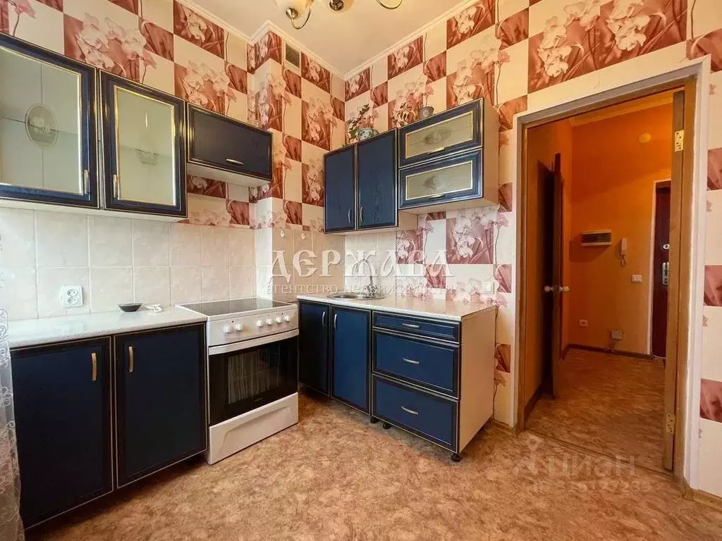 1-к кв. Белгородская область, Старый Оскол Буденного мкр, 16 (30.0 м) - Фото 1