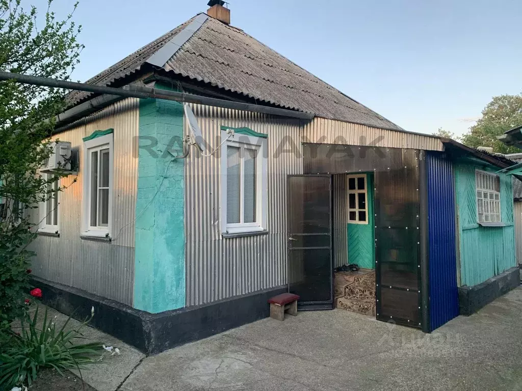 Дом в Адыгея, Майкоп городской округ, Ханская ст-ца ул. Ленина, 60 (43 ... - Фото 0