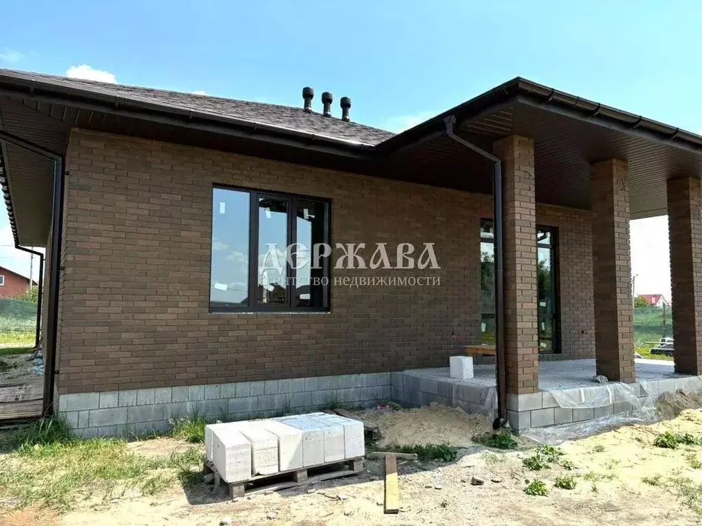 Коттедж в Белгородская область, Старооскольский городской округ, с. ... - Фото 2