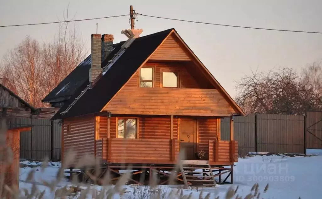 Дом в Псковская область, Себежское с/пос, д. Капаново ул. Озерная, 26 ... - Фото 0