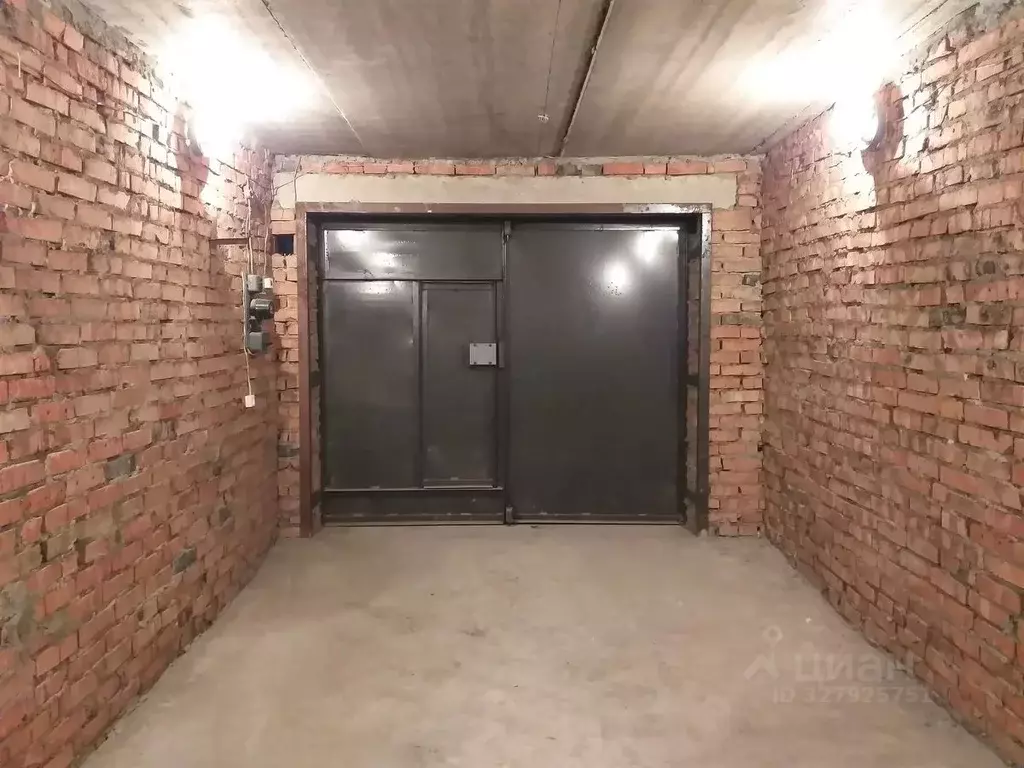 Гараж в Новосибирская область, Новосибирск Военная ул., 8/11 (17 м) - Фото 1