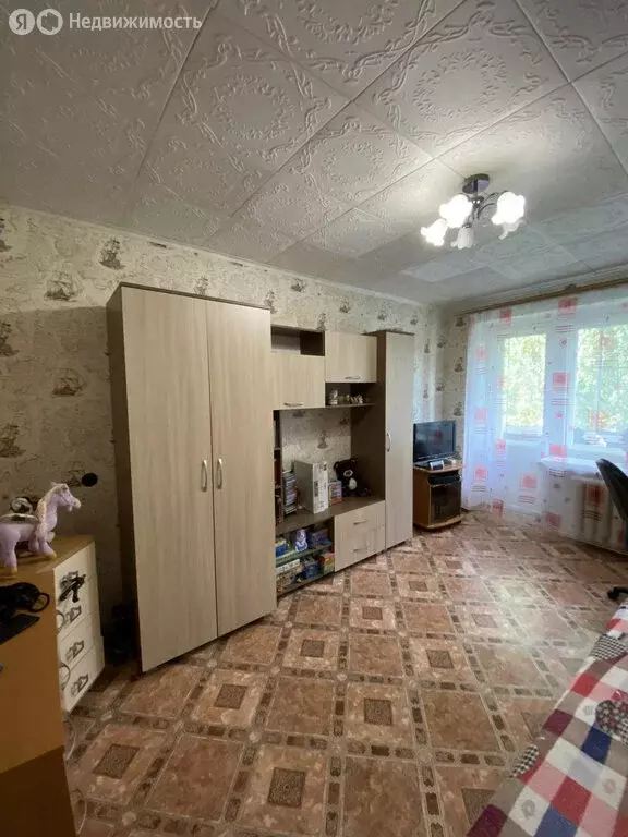 3-комнатная квартира: Кирово-Чепецк, проспект Кирова, 9 (57.9 м) - Фото 0