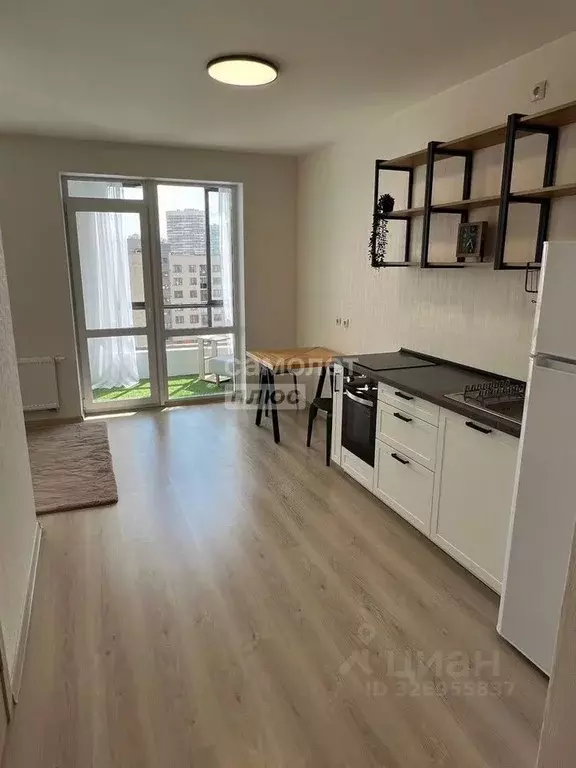 Студия Свердловская область, Екатеринбург ул. Тенистая, 6 (26.0 м) - Фото 1