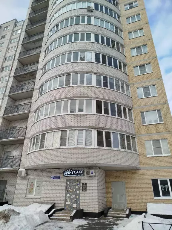 2-к кв. Ленинградская область, Кириши Волховская наб., 52 (65.8 м) - Фото 1