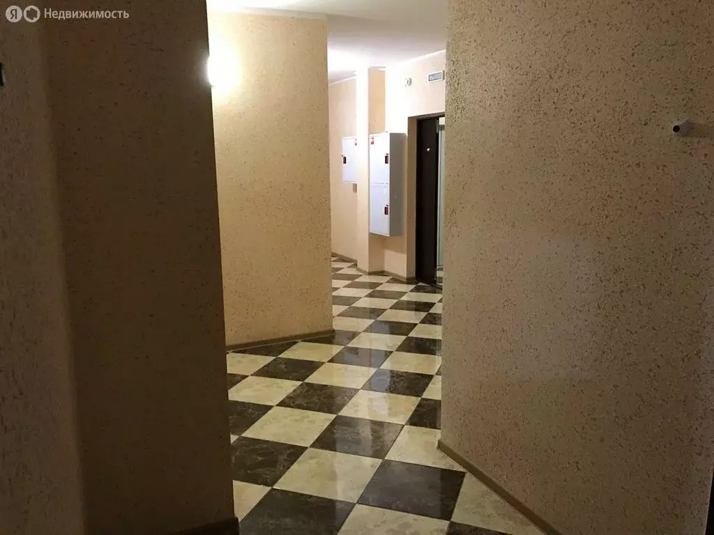 3-комнатная квартира: Ростов-на-Дону, улица Вересаева, 101/2с1 (70 м) - Фото 0