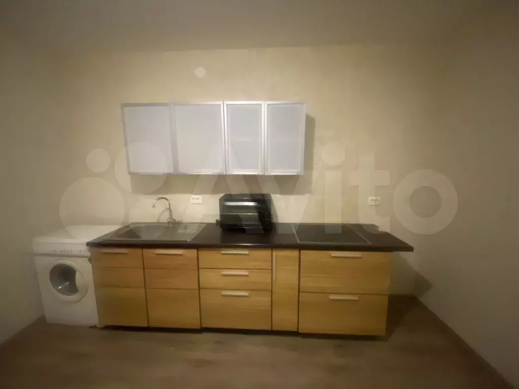 2-к. квартира, 75 м, 8/10 эт. - Фото 1