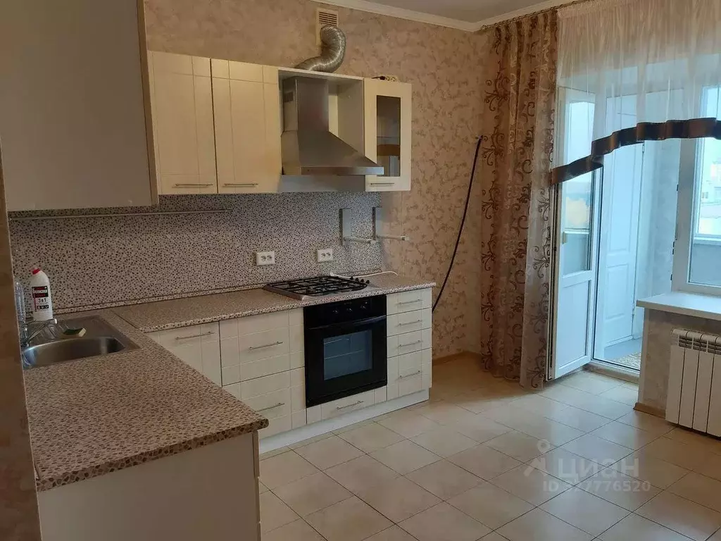 3-к кв. Белгородская область, Белгород ул. Губкина, 11а (117.0 м) - Фото 1