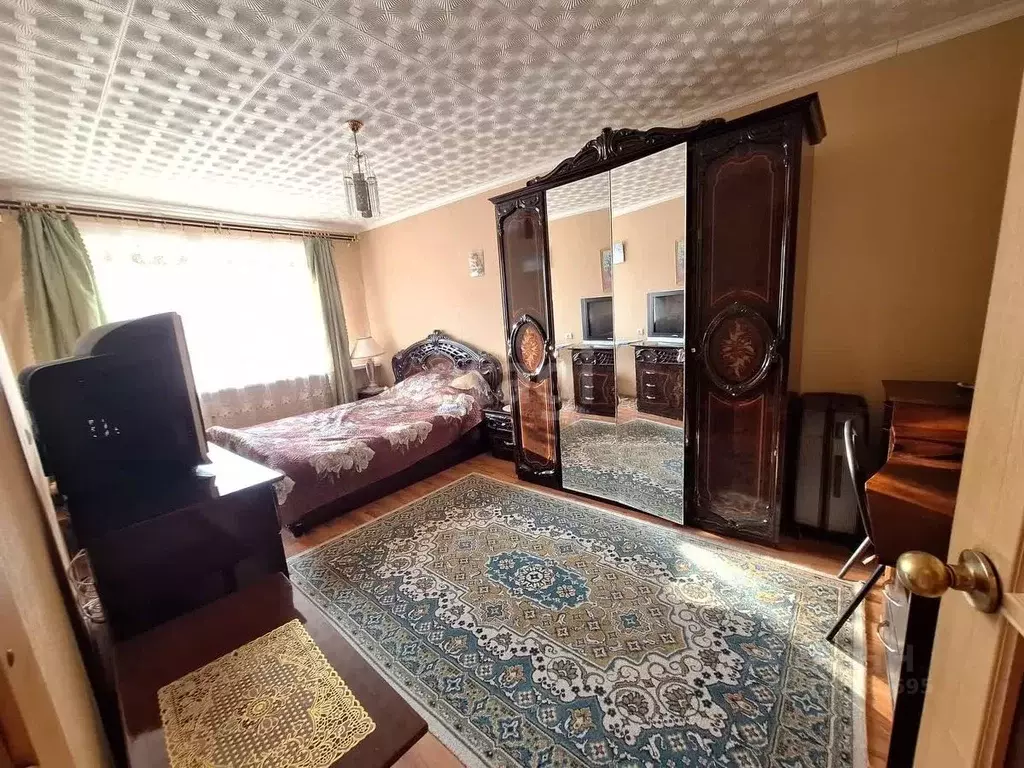 3-к кв. Коми, Сыктывкар просп. Бумажников, 7 (61.6 м) - Фото 0
